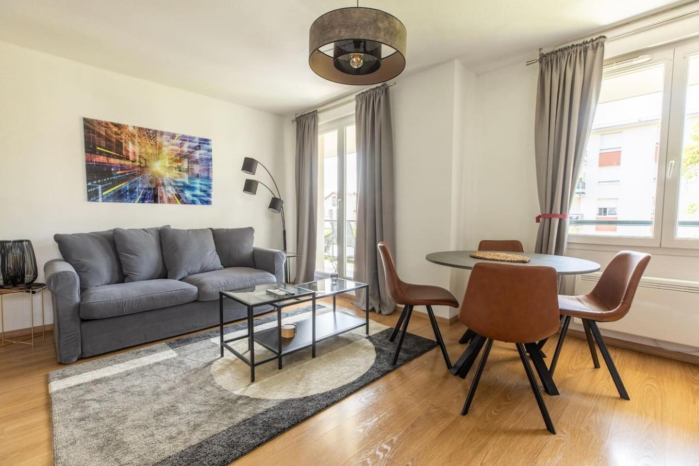 Le Clos Fleuri F3 Terrasse & Garage Clermont-Ferrand Zewnętrze zdjęcie